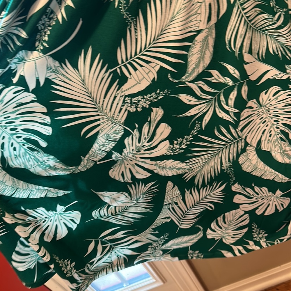 NWT TAHARI Green White tropical Jersey High Neck Swing Dress with POCKETS!! Sz M - Picture 3 of 6